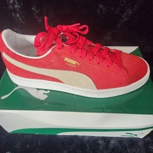Puma Suede sneakers size 5.5 red-white